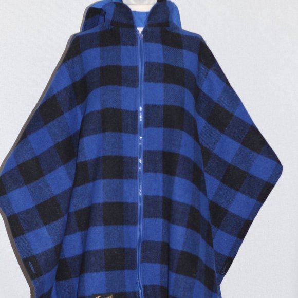 Jaguar Fashion Reversible Poncho Shawl Hoodie - Picture 6 of 11